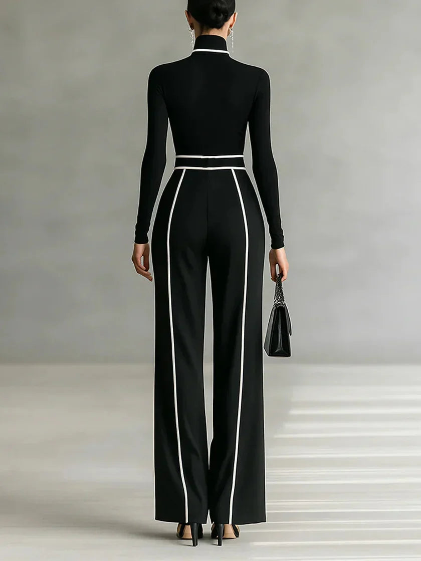 Lorenza - Conjunto negro con ribetes blancos y cinturón
